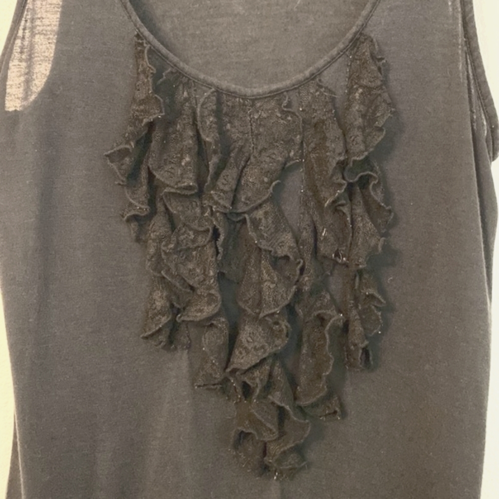 Express | Y2K Express Ruffle Tank Top - Picture 3 of 6